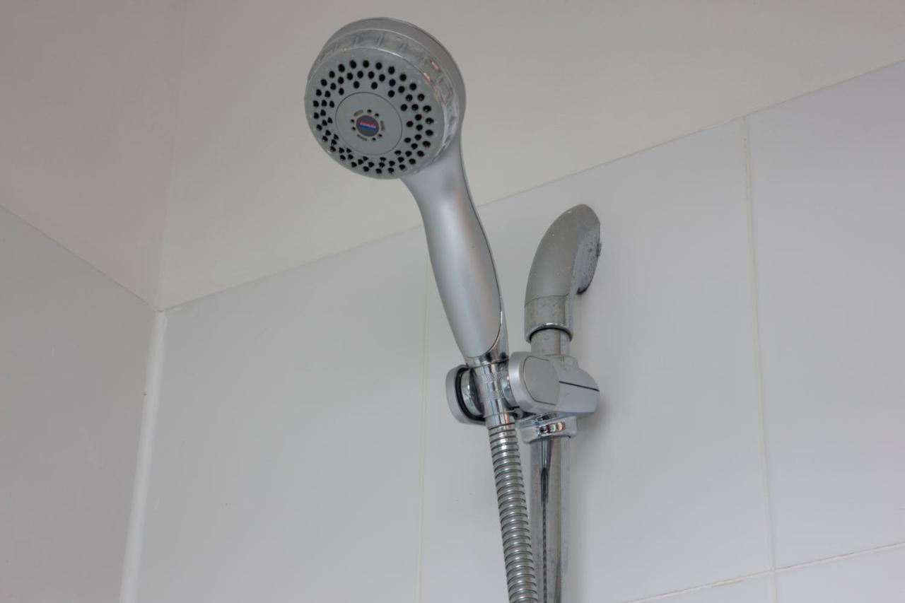 Premium 2Nd Floor 2 Bed Apt Sleeps 4 Adults In Oban Town Eksteriør billede