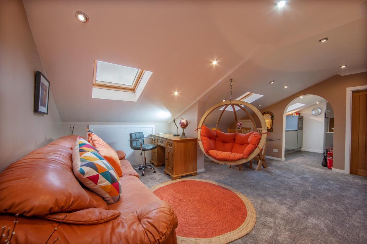 Premium 2Nd Floor 2 Bed Apt Sleeps 4 Adults In Oban Town Eksteriør billede