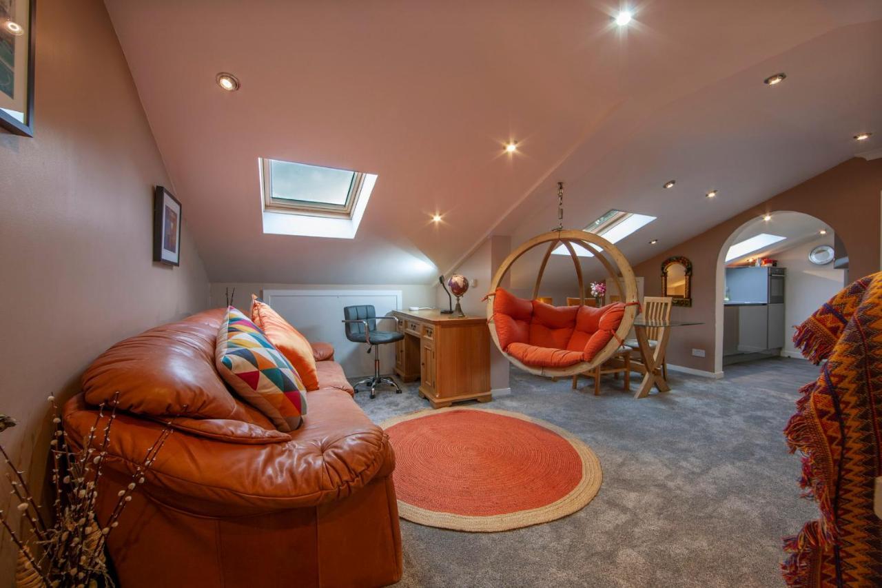 Premium 2Nd Floor 2 Bed Apt Sleeps 4 Adults In Oban Town Eksteriør billede